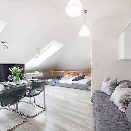 Modern & New Place Next To Wawel Castle & Vistula Cracóvia Exterior foto